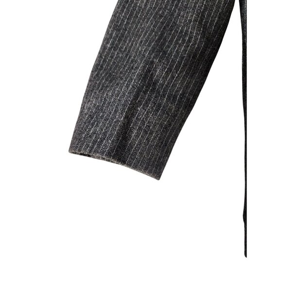 Vintage HaberdasHer Women's Gray Pinstripe Power 2 Piece Wool Suit US7/9 - Picture 11 of 14